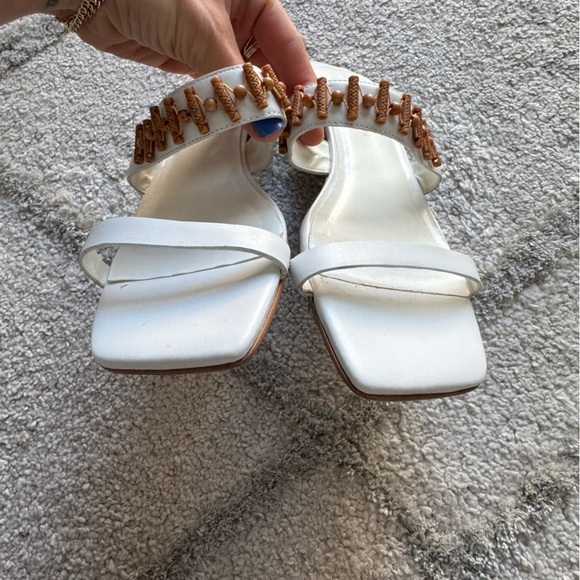Vintage Naturalizer sandals white leather block heel slip on double strap 8.5 - Picture 8 of 13